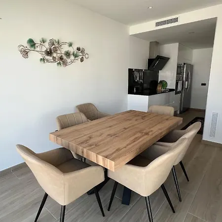 Moderna Con Piscina Y Vistas Al Canal En Av-44 Vakantiehuis